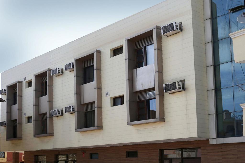 Hotel Diamond Inn Chandīgarh Dış mekan fotoğraf