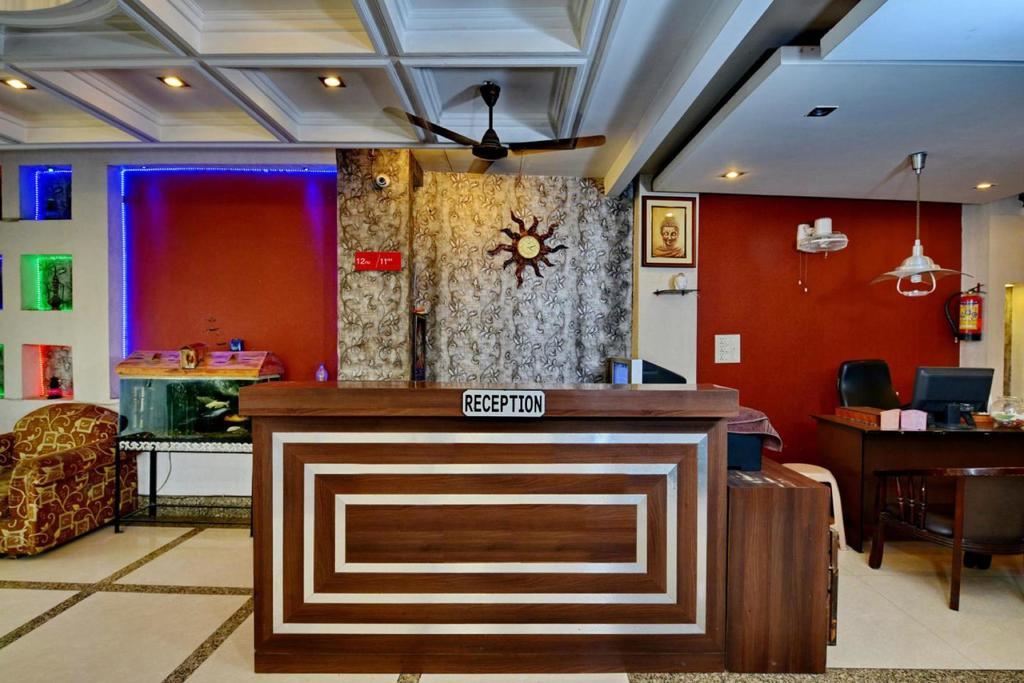 Hotel Diamond Inn Chandīgarh Dış mekan fotoğraf