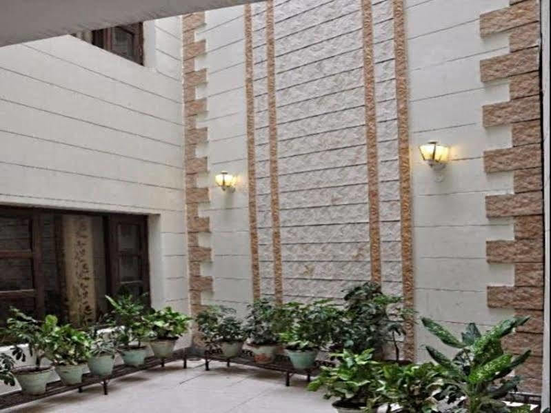 Hotel Diamond Inn Chandīgarh Dış mekan fotoğraf